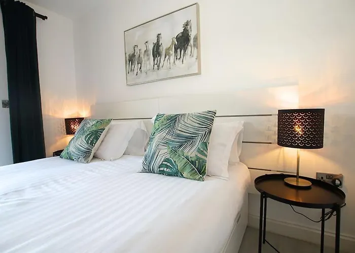 Market Street - 2 Bed Apartment